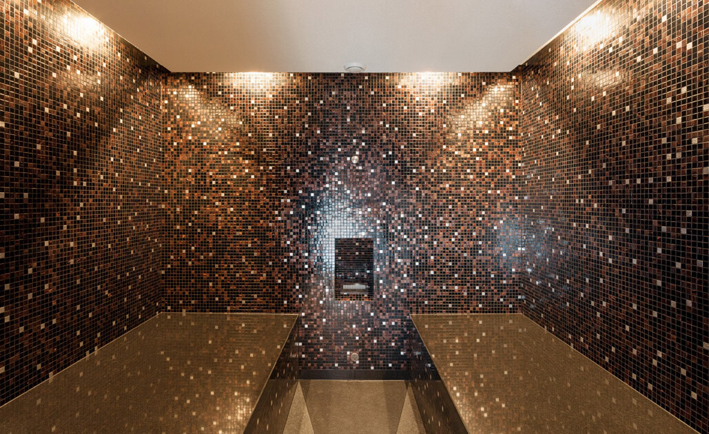 Badezimmer und Wellnessbereich mit Naturstein