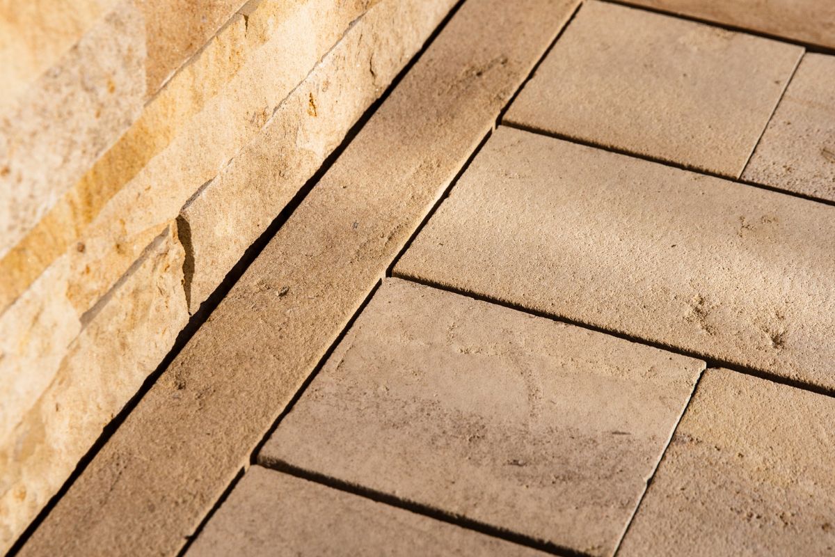 Maisonette Terrasse Mit Weitblick Und Charme Naturstein Terrasse Aus Kalkstein Seymour 2026 6