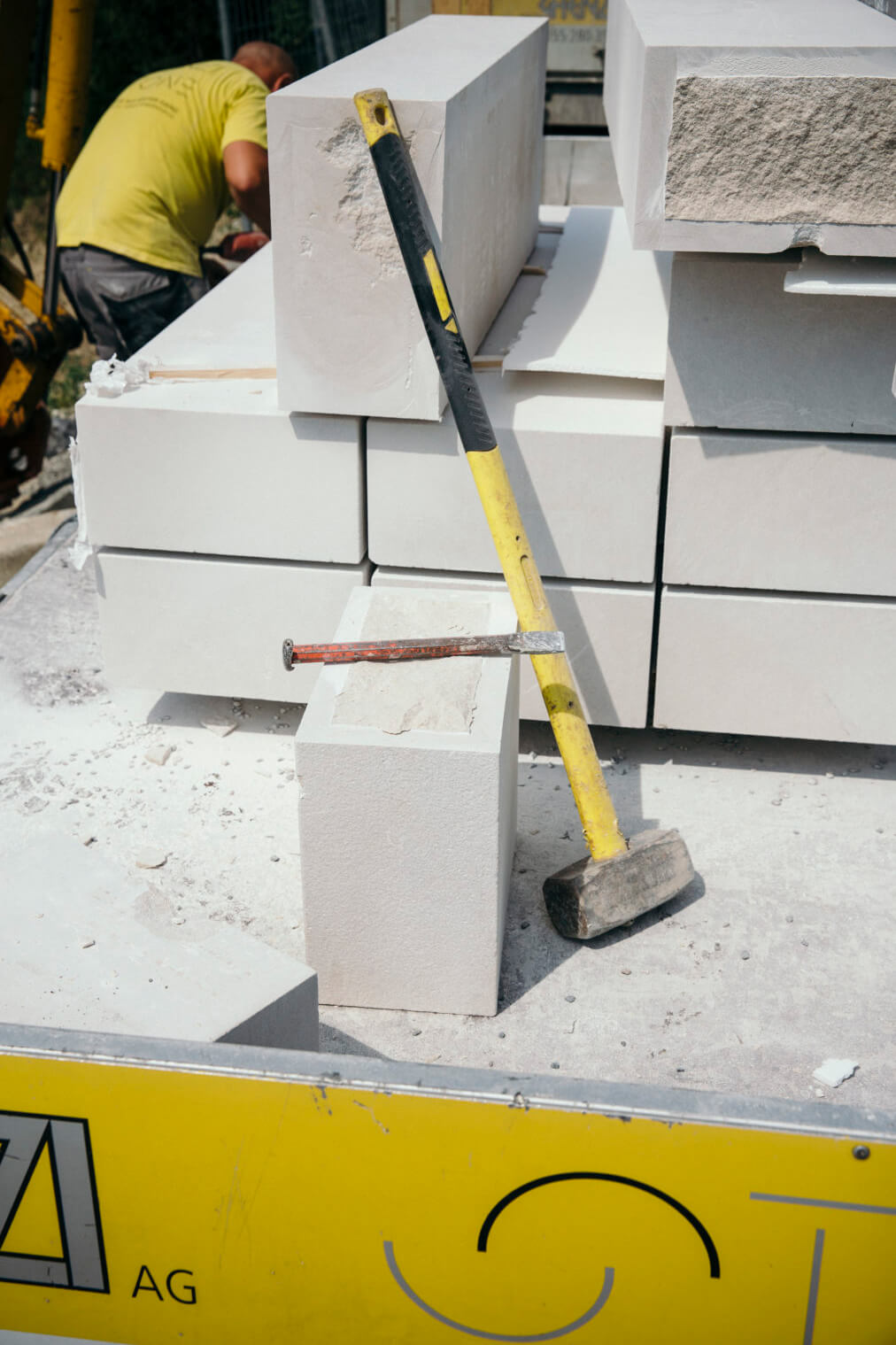 Einblick in die Natursteinarbeiten Teil 3: Treppentritte im Aussenbereich