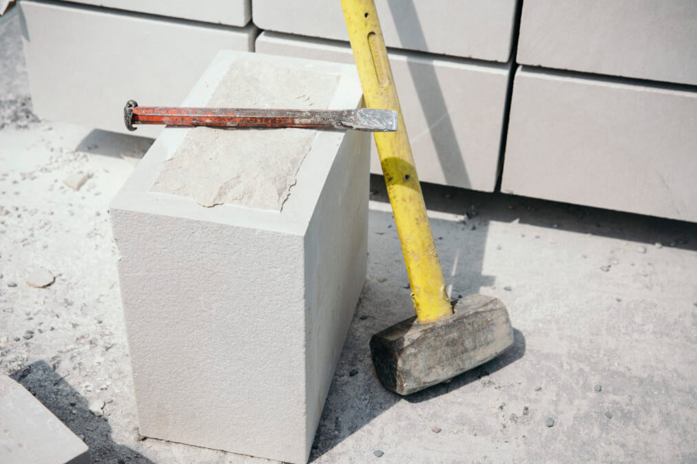 Einblick in die Natursteinarbeiten Teil 3: Treppentritte im Aussenbereich