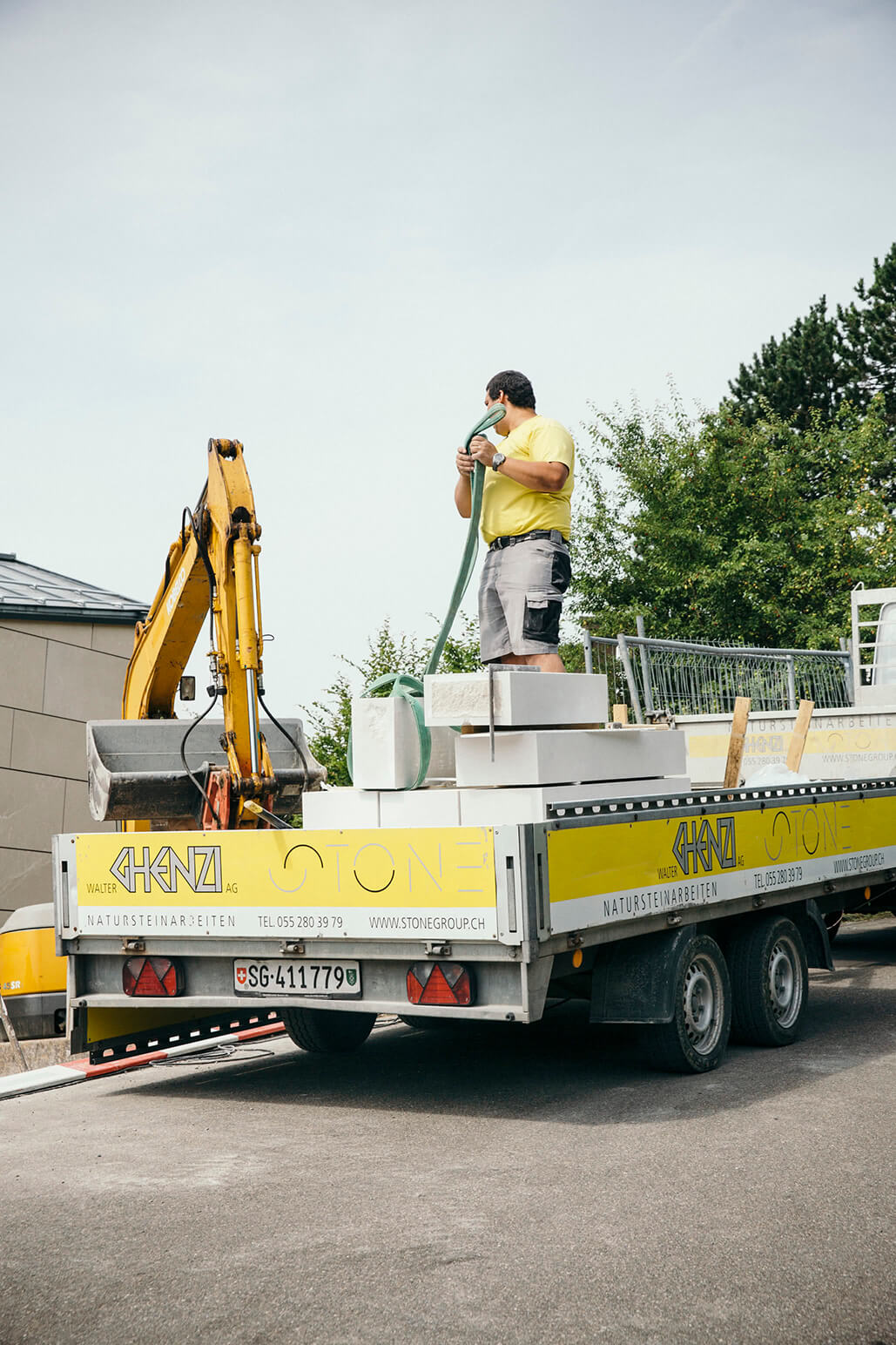 Einblick in die Natursteinarbeiten Teil 3: Treppentritte im Aussenbereich