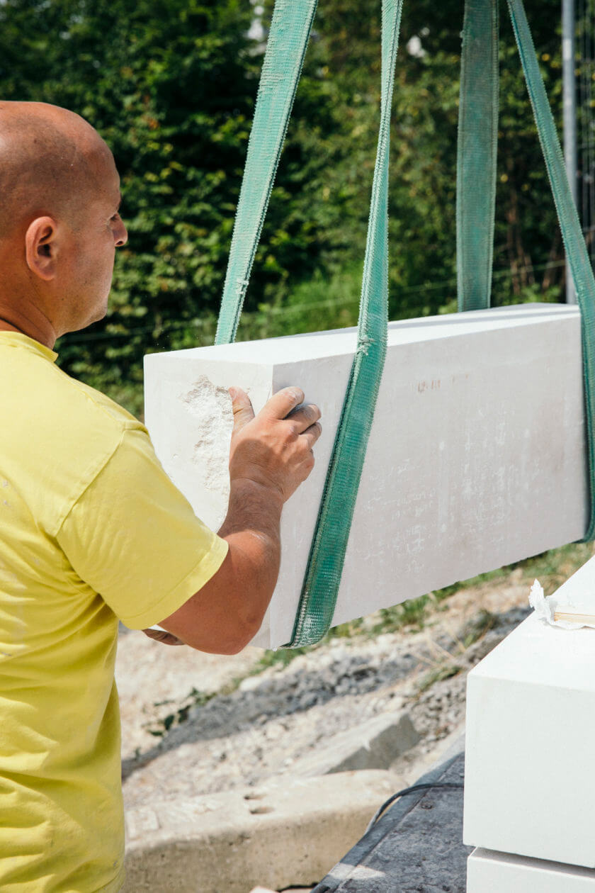Einblick in die Natursteinarbeiten Teil 3: Treppentritte im Aussenbereich