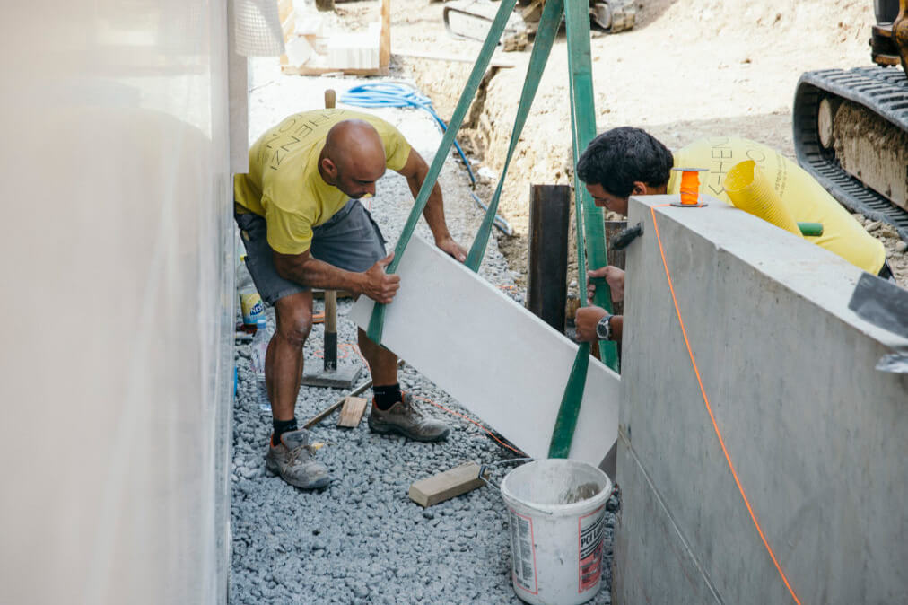 Einblick in die Natursteinarbeiten Teil 3: Treppentritte im Aussenbereich