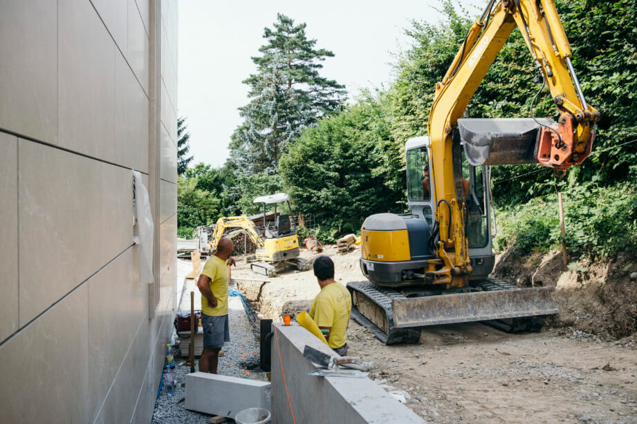 Einblick in die Natursteinarbeiten Teil 3: Treppentritte im Aussenbereich