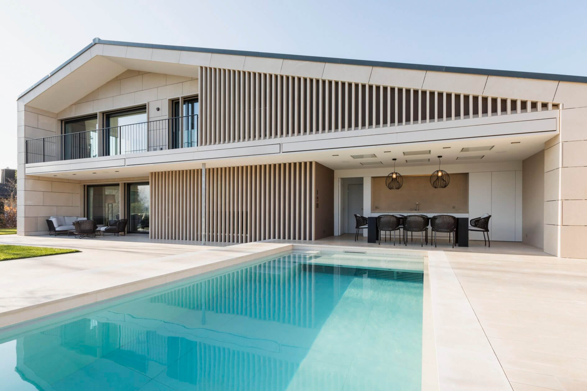 Einblick in die Natursteinarbeiten Teil 4: Natursteinfassade