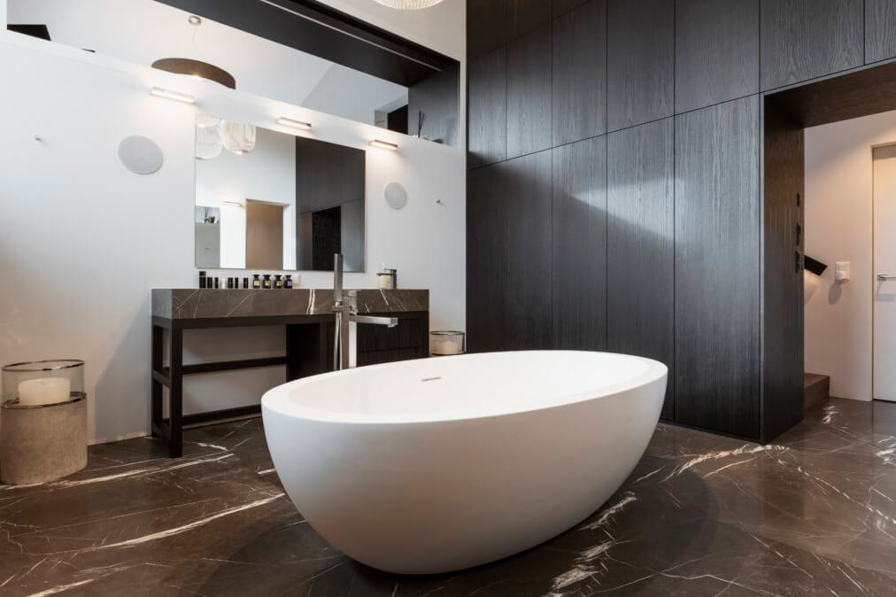 Einblick in die Natursteinarbeiten Teil 6: Naturstein Bad