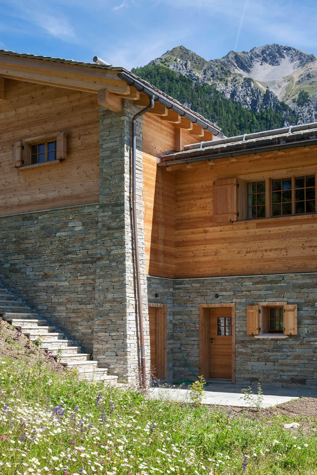 Quarzit Natursteinplatten — wunderschön und robust