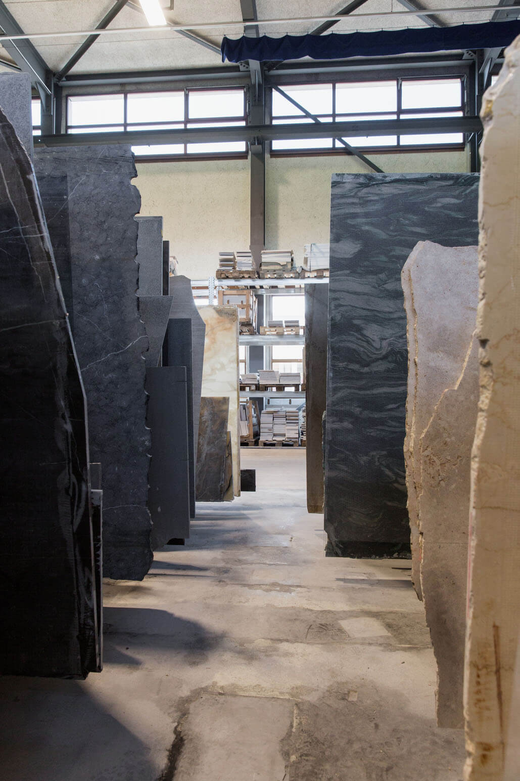 Stone Lounge